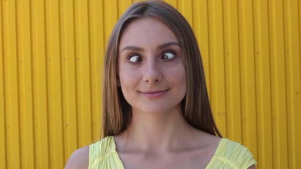 Young Woman Playing Funny Face Squinting Eyes Strabismus Squint Happy — Video Stock
