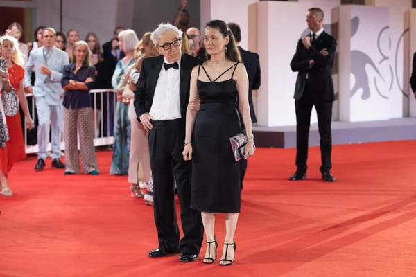 Venice Itália Setembro Woody Allen Soon Previn Assistem Tapete Vermelho Imagens Royalty-Free