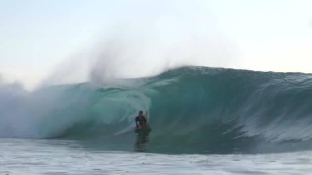 Bodyboarder Riding Barrel Wave Slow Motion View Side Tube — Stock Video