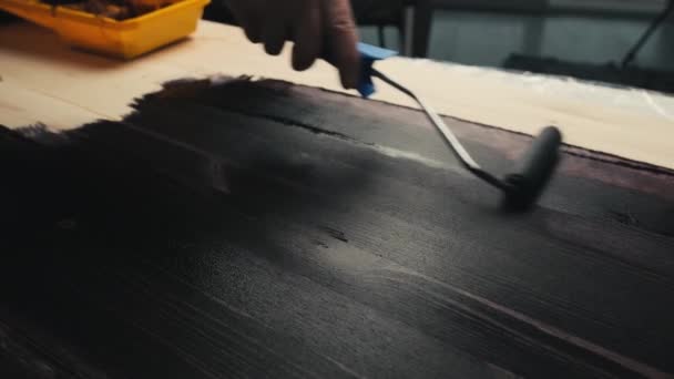 Coloring Varnish Impregnat Wooden Table Using Roller Brush Black Color — Stok video