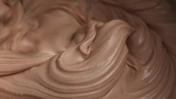 Masa Pastel Chocolate Amasando Usando Primer Plano Automático Máquina Mezcladora — Vídeo de stock