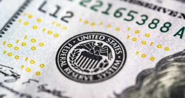 100 Amerikan dolarının makro görüntüsünü kapat. Birleşik Devletler para birimi. Federal rezerv sistemi işareti.