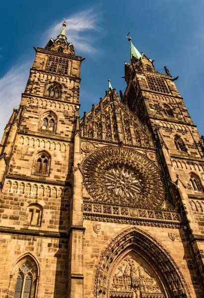 Antigua Iglesia Fachada San Lorenz Centro Ciudad Vieja Nuremberg Alemania — Foto de Stock