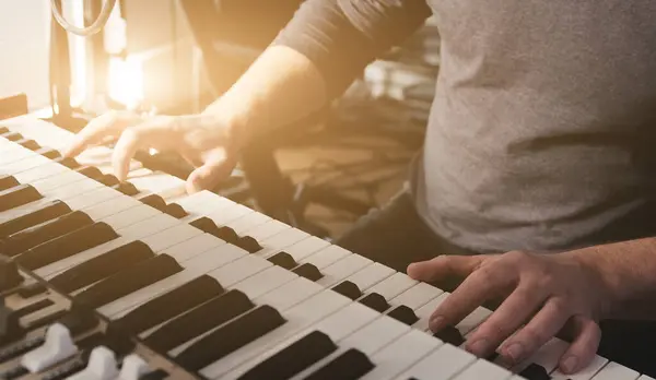 Man Hands Playing Double Keyboards Closeup Musician Perfomance Classical Music — Stock Photo, Image
