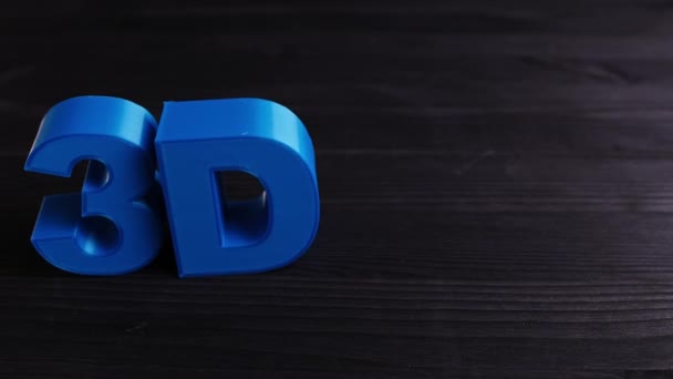 塑料3D 3D打印与家庭3D打印机打印在一张桌子上的概念3D打印 — 图库视频影像