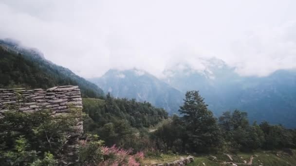 Wspinaczka Górę Funicular Niesamowitym Widokiem Alpy Góry — Wideo stockowe