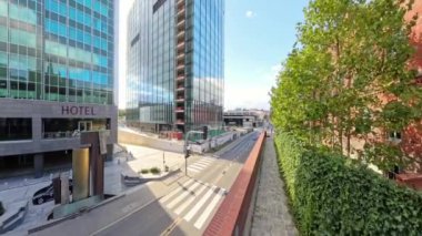 Poznan, Polonya - 29 Eylül 2024: Central City Street in Poznan, Drone Flying View