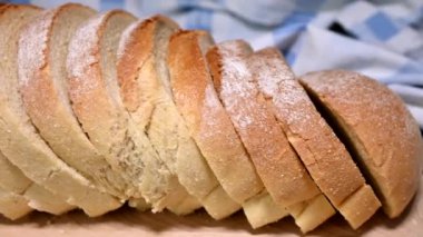 Geleneksel ekmek dilimlenmiş somun yakın plan, kaygan atış