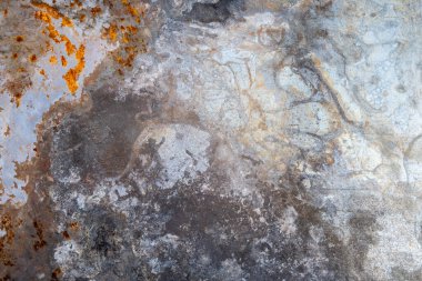 Paslı eskimiş metalik yüzey