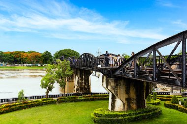 Nehir Kwai Köprüsü Ölüm Demiryolu Kanchanaburi nehri üzerinde