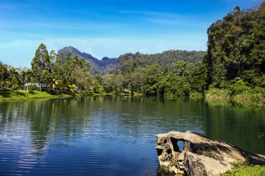 Tham Sam Rock Sanatı Phang nga Tayland 'da