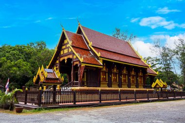 Tesdhammanava Tapınağı, Phang-nga Tayland 'daki Wat Tha Sai tapınağı