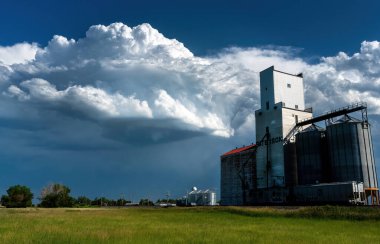 Summer Storms in the Canadian Prairies Dramatic Scenes