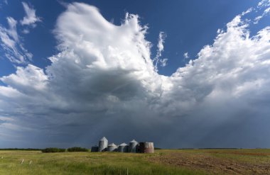 Summer Storms in the Canadian Prairies Dramatic Scenes