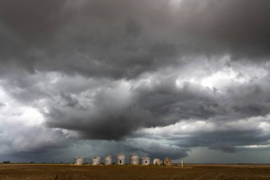 Prairie Yaz Fırtınaları Saskatchewan Kanada Kaygı verici