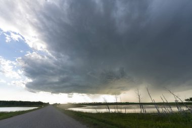 Prairie Yaz Fırtınaları Saskatchewan Kanada Kaygı verici