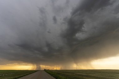 Prairie Yaz Fırtınaları Saskatchewan Kanada Kaygı verici