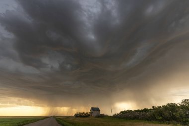 Prairie Yaz Fırtınaları Saskatchewan Kanada Kaygı verici