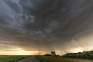 Prairie Yaz Fırtınaları Saskatchewan Kanada Kaygı verici