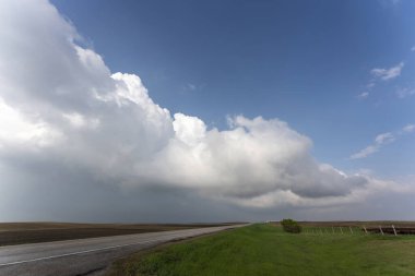 Prairie Yaz Fırtınaları Saskatchewan Kanada Kaygı verici