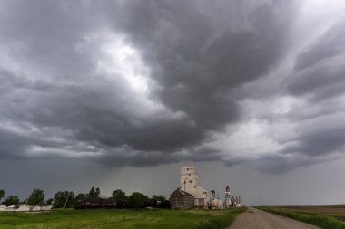 Prairie Yaz Fırtınaları Saskatchewan Kanada Kaygı verici