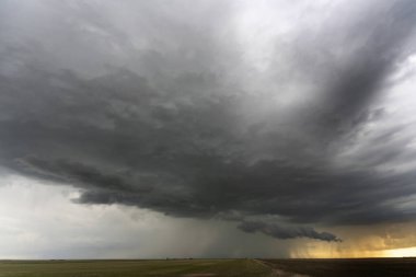 Prairie Yaz Fırtınaları Saskatchewan Kanada Kaygı verici