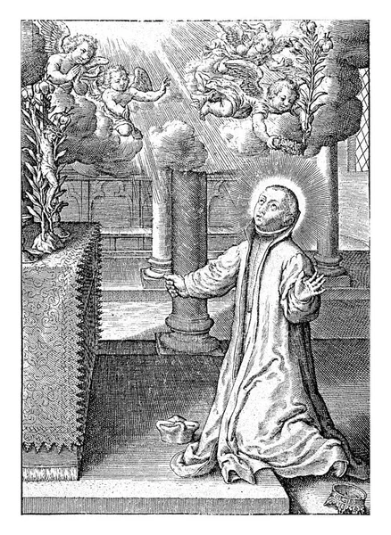1565年 1604年以前 安东尼 维鲁瓦 在一座祭坛前跪着 耶稣会的阿罗瓦 贡萨加举起双手跪在一座祭坛前 面前有一个盛开着鲜花的十字架 — 图库照片