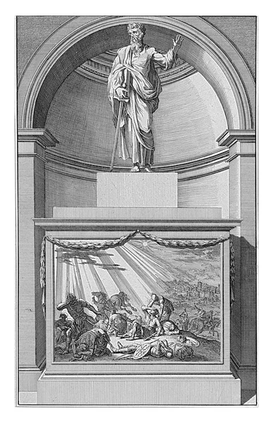 使徒パウロ リュケンは 1698年1月にここに来た後 使徒パウロは剣を手にしていました パウロは ダマスカスへの旅の間に彼の回心が前面に描かれている台座の上に立っています — ストック写真