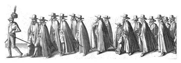在葬礼队伍的前面有一个身穿盔甲的人 第9板 1623年5月25日在海牙举行的索尔姆伯爵约翰 阿尔布雷希特葬礼系列的一部分 — 图库照片
