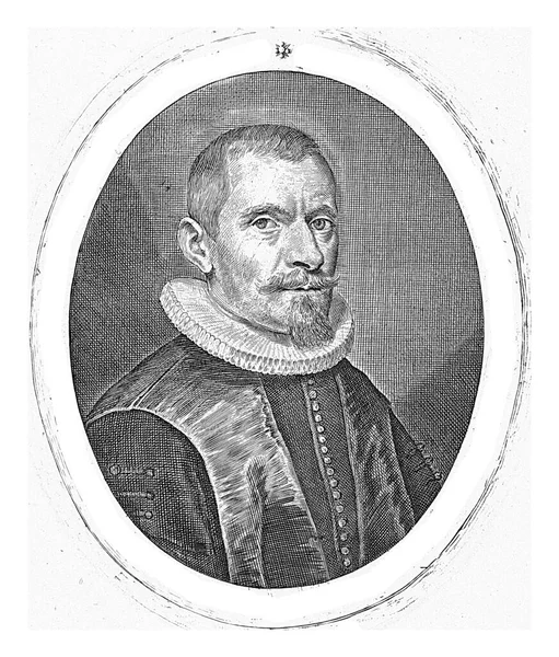 神学家Carolus Dematius的肖像 46岁 半身像头皮 椭圆形框架 拉丁文题词 — 图库照片