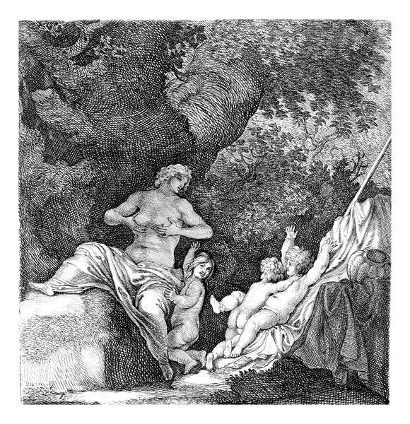 Μια Γυναίκα Που Κάθεται Ένα Βράχο Κρατά Γυμνό Στήθος Της — Φωτογραφία Αρχείου