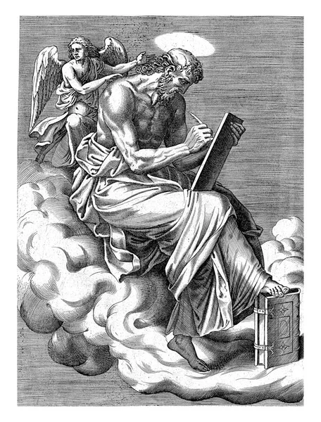 福音传道者马修坐在云彩上 背后议论道 他是四个启示生物之一 天使或有翼的人 四号系列的印刷品 — 图库照片