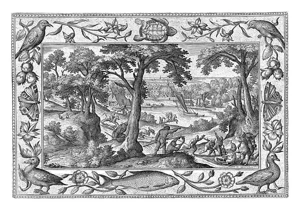 森林景观与野猪狩猎 在前景中 野猪被狗袭击 猎人刺伤 这个版画有一个摆满鲜花和动物的装饰性框架 — 图库照片