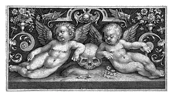 两个斜倚在骷髅上的天使 尼科拉 布鲁恩 1594年 — 图库照片