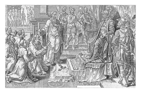 1547年 在穆尔堡战役后 六个德国城市向查理五世投降 各城市的领导人跪在查理五世的宝座前 手里拿着他们城市的钥匙 — 图库照片