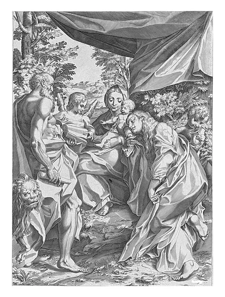 圣母玛利亚和基督的孩子在她的腿上 左边是Hieronymus 一个天使向孩子们展示一本打开的书 在右边 玛格达琳跪在地上 吻着孩子的一条腿 — 图库照片