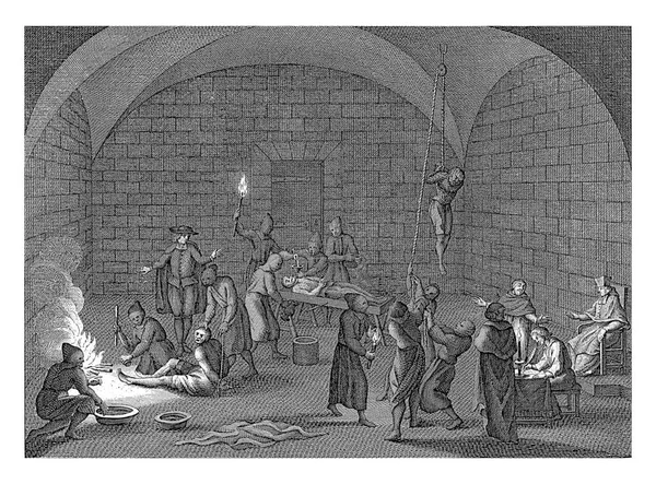 Μπουντρούμι Στο Οποίο Μέλη Της Ιεράς Εξέτασης Βασανίζουν Φυλακισμένους Διάφορους — Φωτογραφία Αρχείου