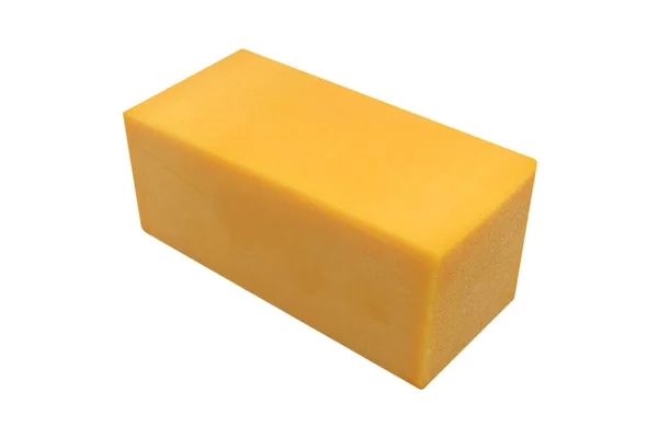 チーズブロックは クリッピングパスを持つ白い背景に隔離されます チーズの一部を間近で見ることができます おいしい新鮮なチェダーチーズのピース — ストック写真