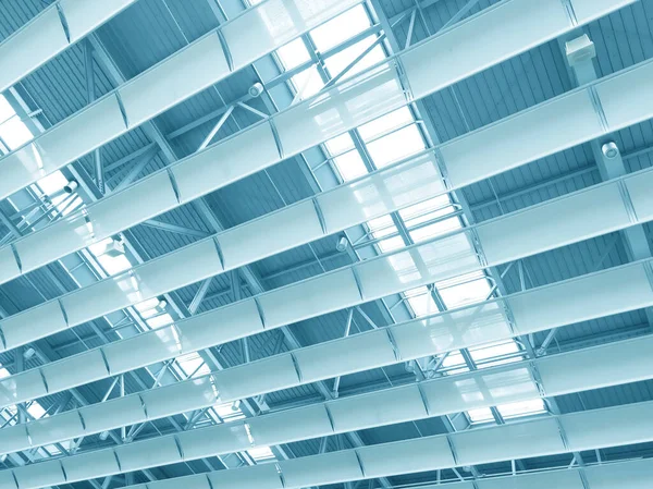 Luzes Sistema Ventilação Longa Fila Teto Edifício Industrial Salão Exposições — Fotografia de Stock