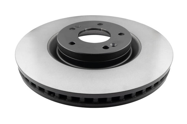 Автомобильный тормозной диск изолирован на белом фоне. Автозапчасти. Перфорированный ротор тормозного диска изолирован на белом. Тормозные вентилируемые диски. Качественные запасные части для обслуживания и ремонта автомобилей