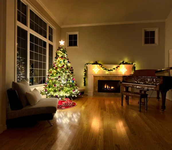 Casa Sala Estar Durante Noite Decorado Para Feliz Natal Feliz — Fotografia de Stock