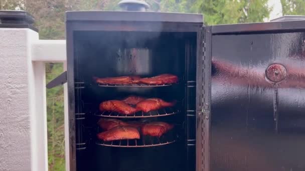 Open Smoker Finished Smoked Salmon Trout Fillet Racks Ready Serve — Vídeo de Stock