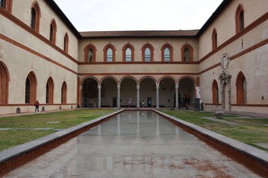 İtalya, Milano 'daki Sforza Kalesi' nin binaları