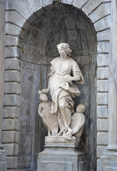 Standbeeld Bij Basiliek Van Santa Maria Maggiore Citta Alta Bergamo — Stockfoto