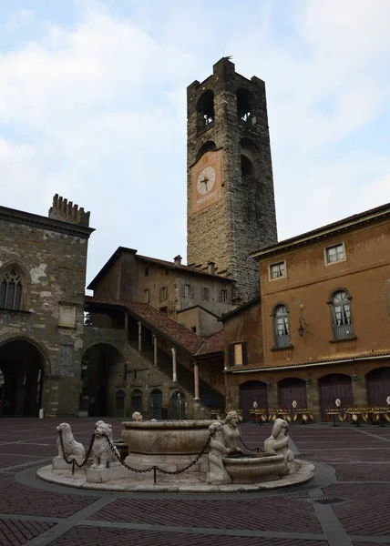 Campanone Torre Civica Den Övre Staden Bergamo Citta Alta Italien — Stockfoto