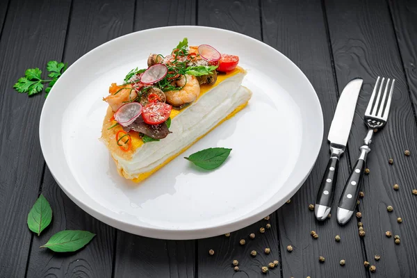 Omelet Pulyar Shrimp Grilled Mushrooms Healthy Food Concept — Stock Photo, Image