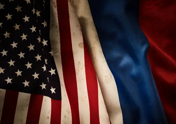 美利坚合众国和俄罗斯的国旗背景 两国冲突的概念 — 图库照片