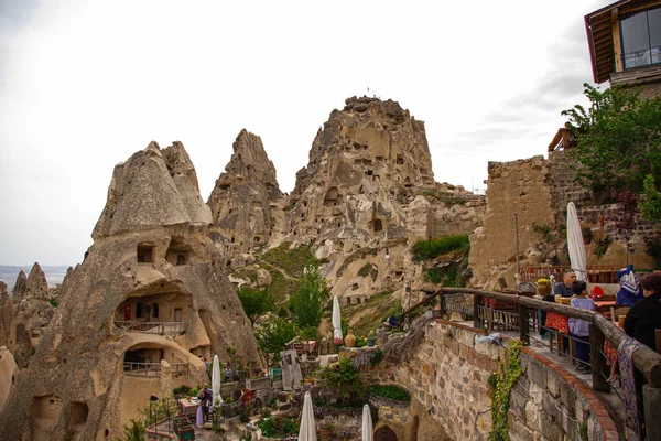 Capadoca Trkiye May 2022 Fantastic Spring View Cappadocia 岩石中的私人住宅 旅游胜地 — 图库照片