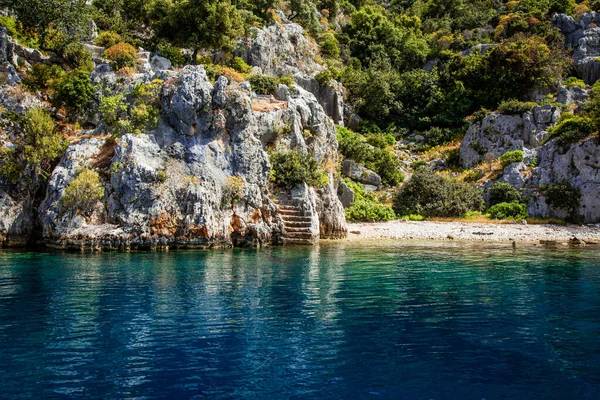 Tureckie Wyspy Licyjskie Morzu Śródziemnym Lazurowa Woda Lato Słoneczny Dzień — Zdjęcie stockowe