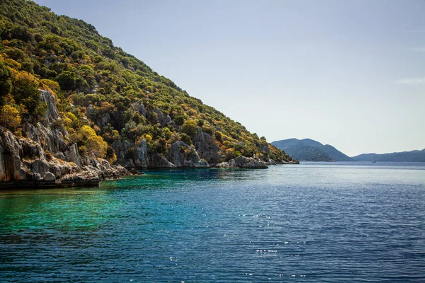 Турецкие Лионские Острова Средиземном Море Лазурная Вода Лето Солнечный День — стоковое фото